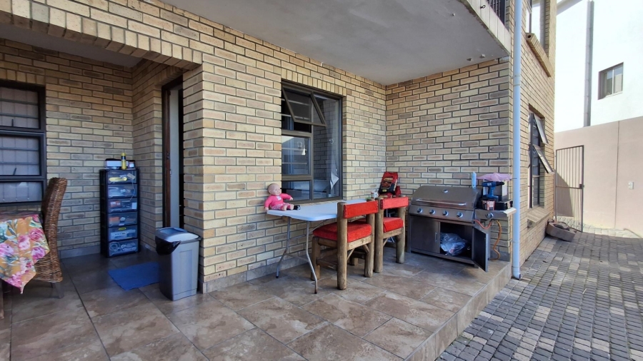 3 Bedroom Property for Sale in Seemeeu Park Western Cape